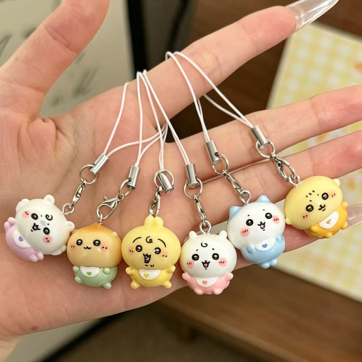 Men Keychain Accessories - Colgante de Resina Kawaii Pequeño, Lindo