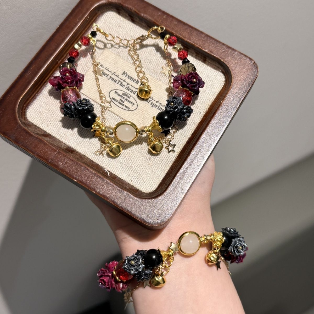 Pulseras de cuentas para mujer - Men'S Accessories Anime reseña y precio