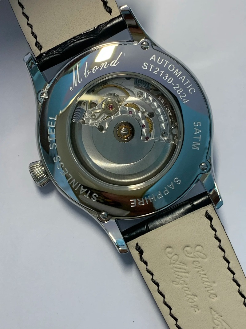 Reloj Wordless Book, movimient - Young Men'S Accessories reseña y precio
