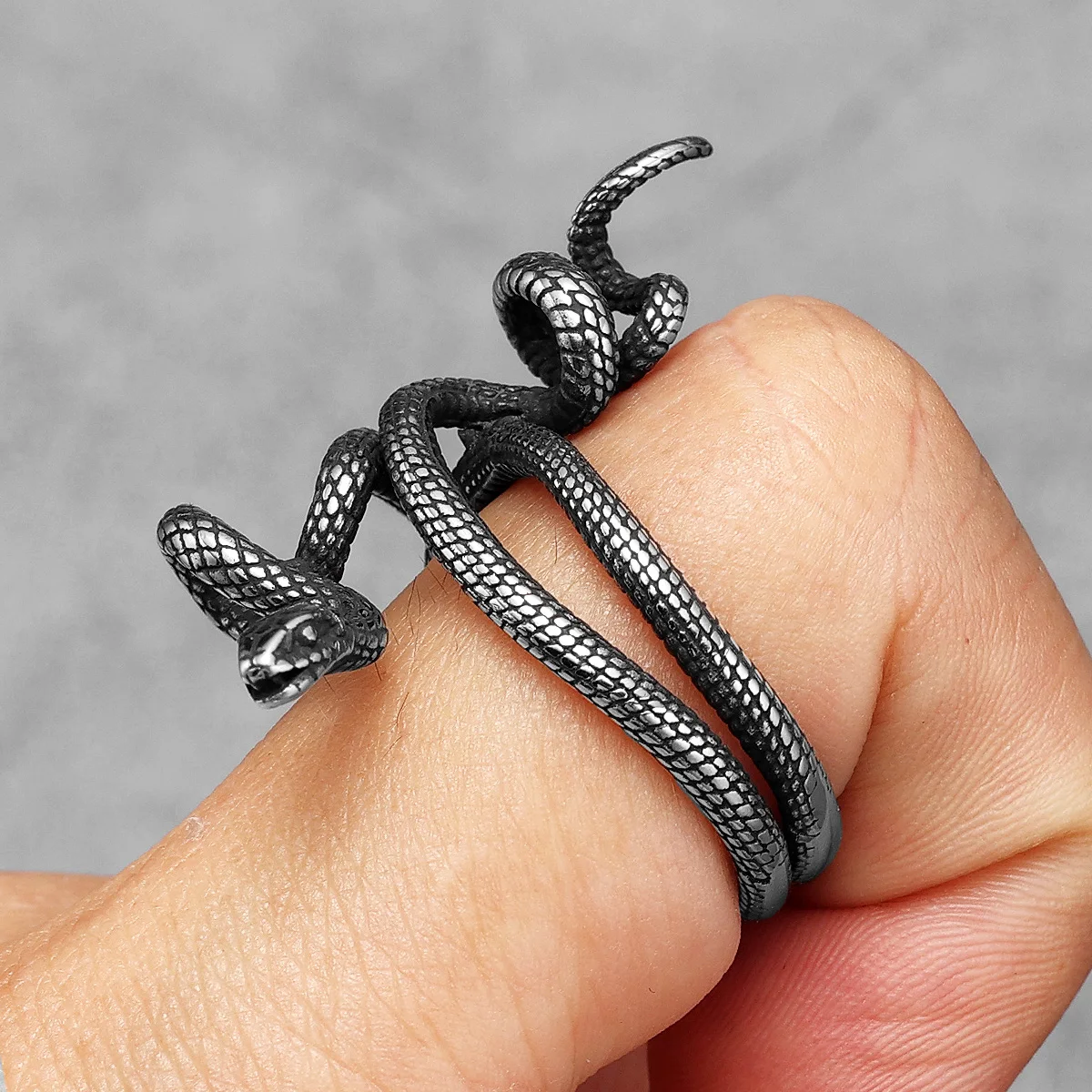 Anillo de serpiente venenosa,  - Men'S Accessories Best reseña y precio