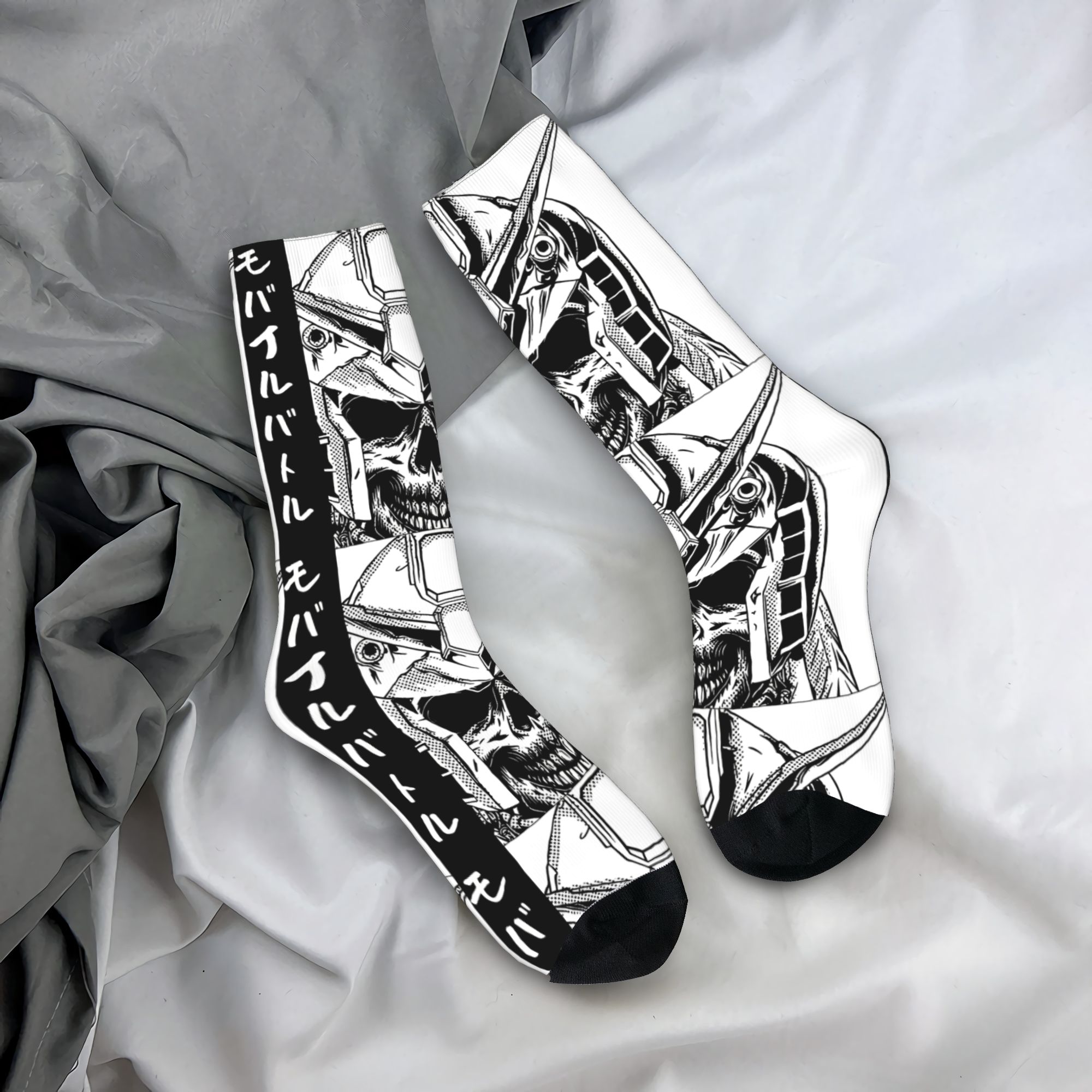 Calcetines de anime de MOBILE  - Men'S Accessories Gift Ideas reseña y precio